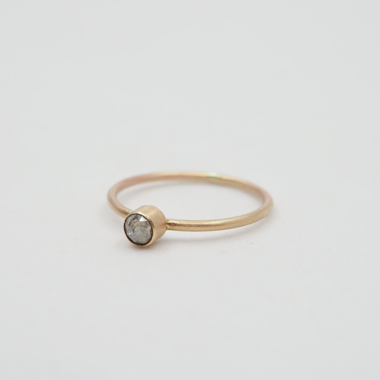 10K Gold Salt & Pepper Round Bezel Ring