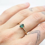 10k Gold Oval Sunlight Ring - Vertical