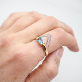 10k Uma Ring Topaz